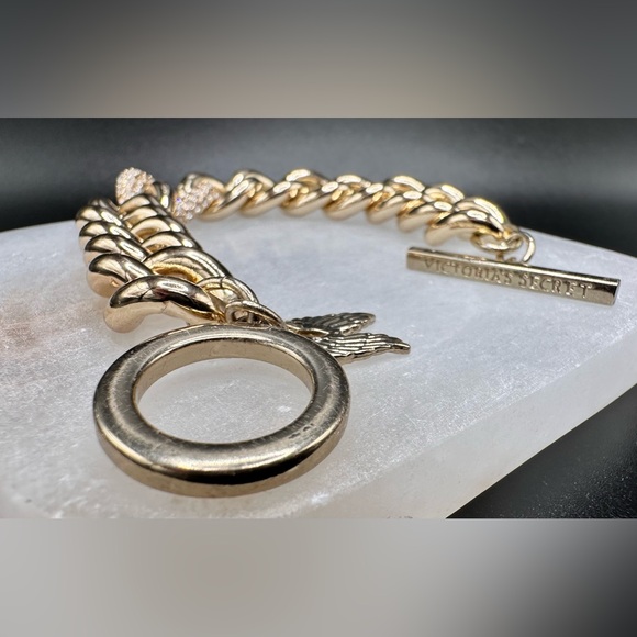 Victoria's Secret Gold Tone Chain Bracelet (Angel Wing Charm & Rhinestones Link) - Picture 6 of 9